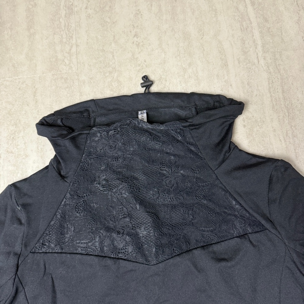 Fabletics Jolie Jacket - Picture 5 of 10